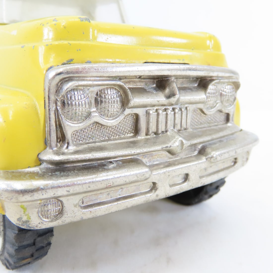 Vintage Hubley Mighty Metal Pickup Truck - 16