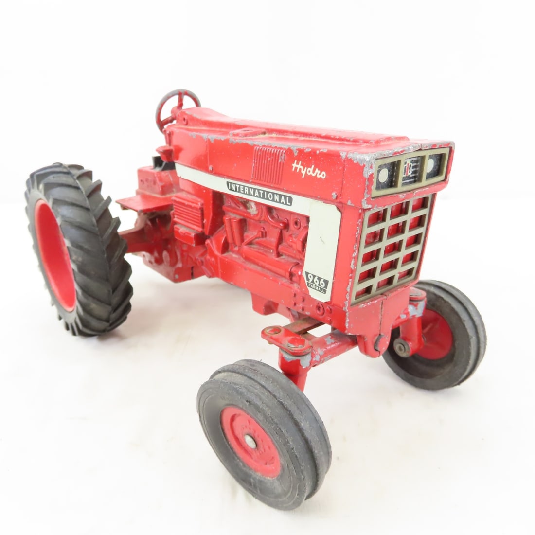 Vintage International 966 & CO-OP Tractors & Wagon - 8