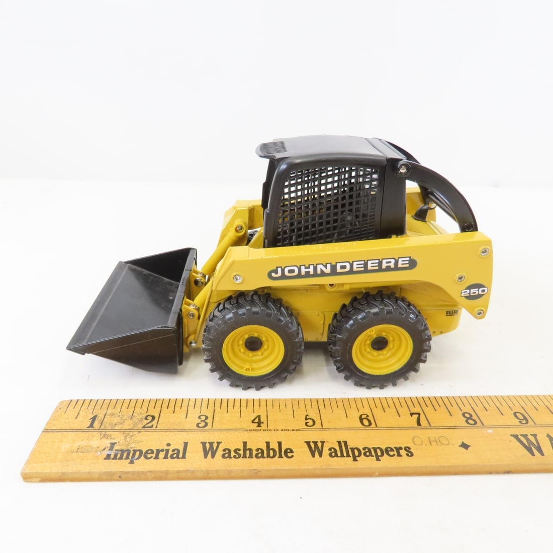 ERTL Skid Loader, Diamond-T, Harley & More - 3