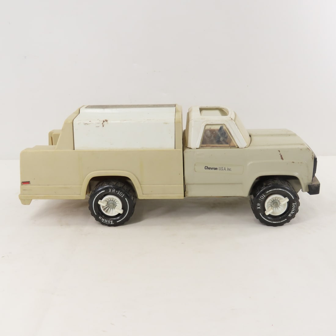 Vintage Tonka Chevron 3100 Stake & Utility Trucks - 4