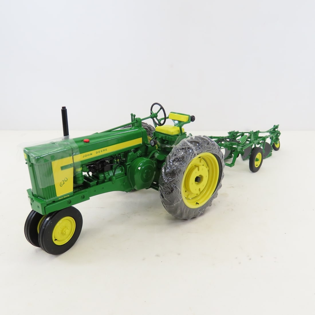 ERTL 1:16 John Deere 620 Tractor with 555 Plow - 2