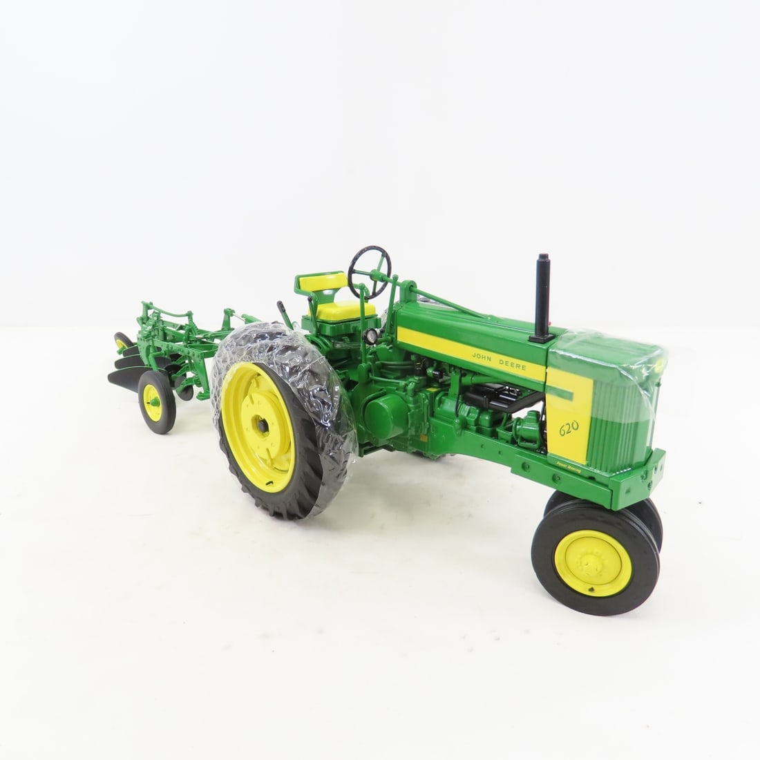 ERTL 1:16 John Deere 620 Tractor with 555 Plow - 8
