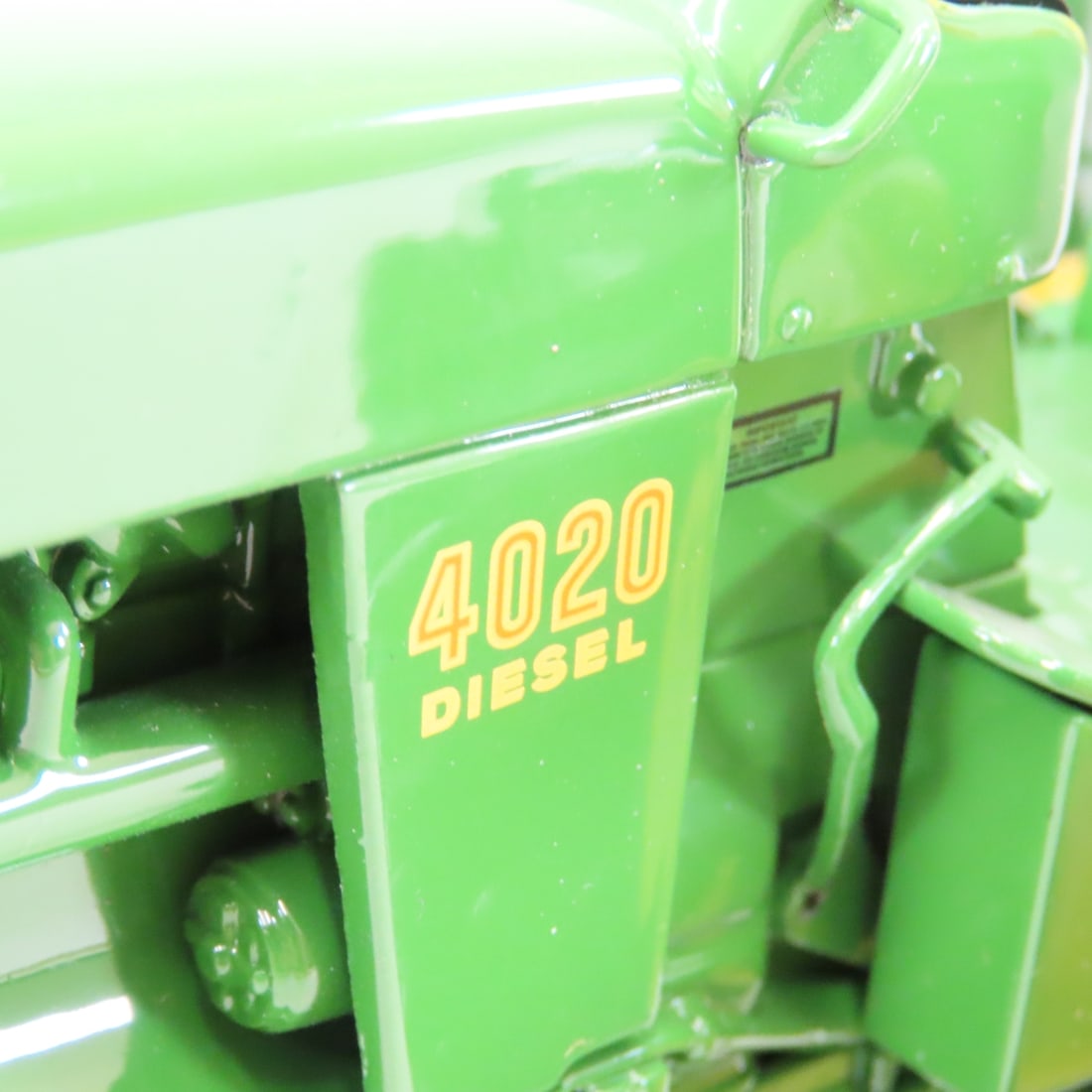 ERTL Precision 1:16 John Deere 4020 Diesel Tractor - 14