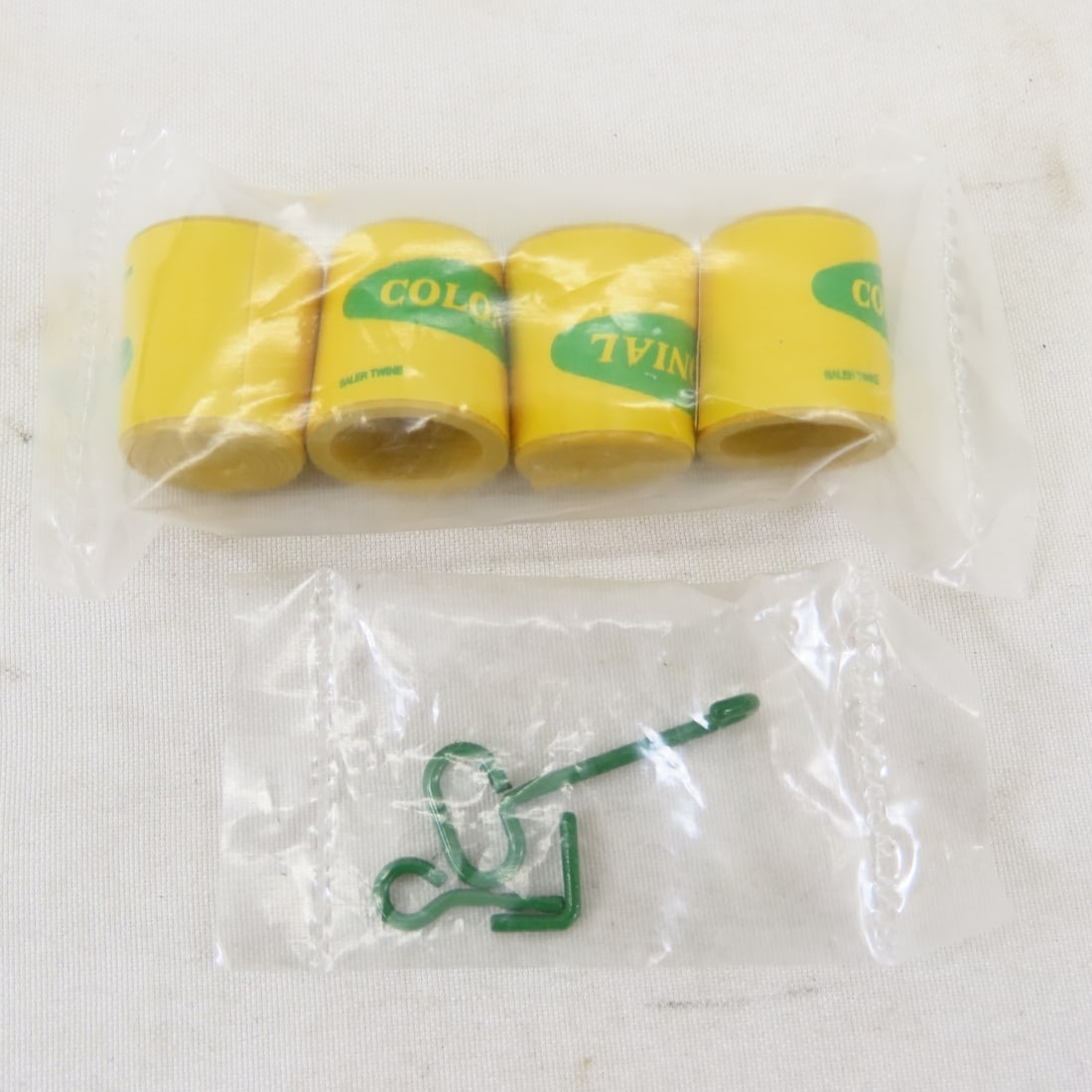 ERTL Precision 1:16 John Deere 214-T Baler - 20
