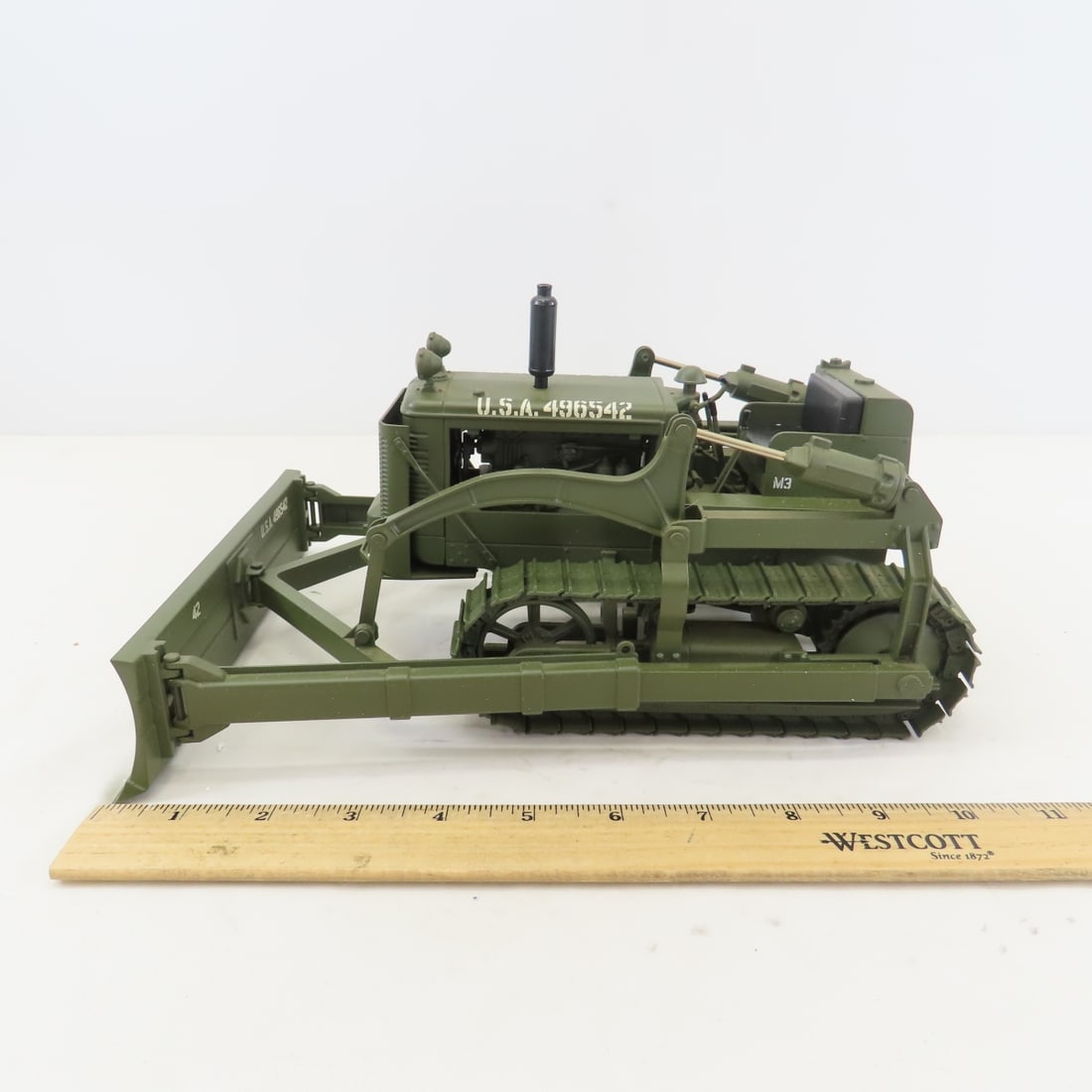 SpecCast 1:16 IH TD-14 Crawler Tractor with Blade - 3