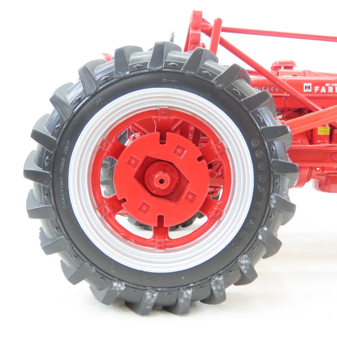 ERTL Precision 1:16 Farmall MD Tractor with Loader - 17