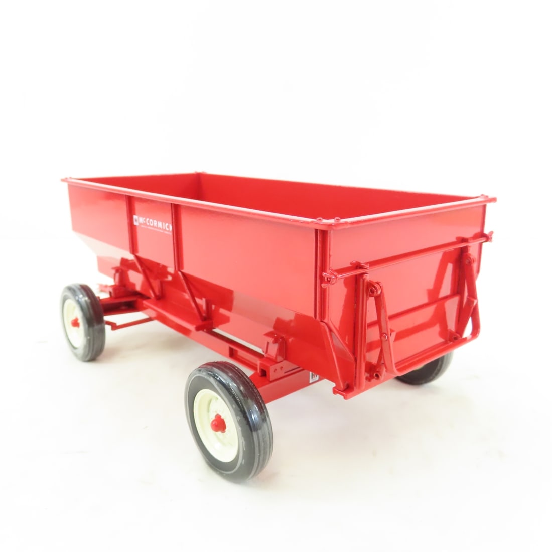 ERTL Precision 1:16 McCormick Flare Box Wagon - 4