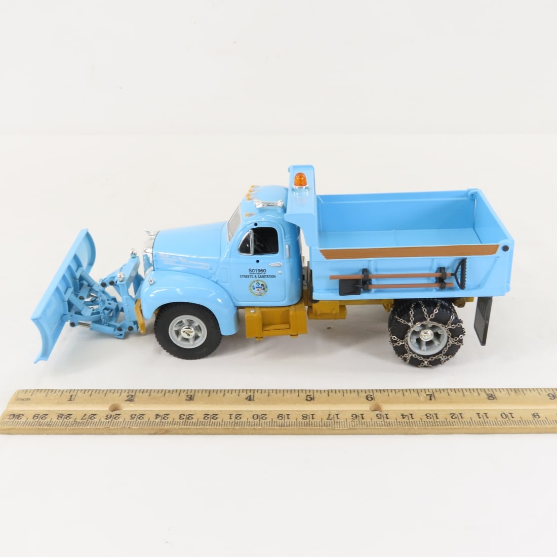 1st Gear 1960 Chicago Mack Short Dump Truck - 2
