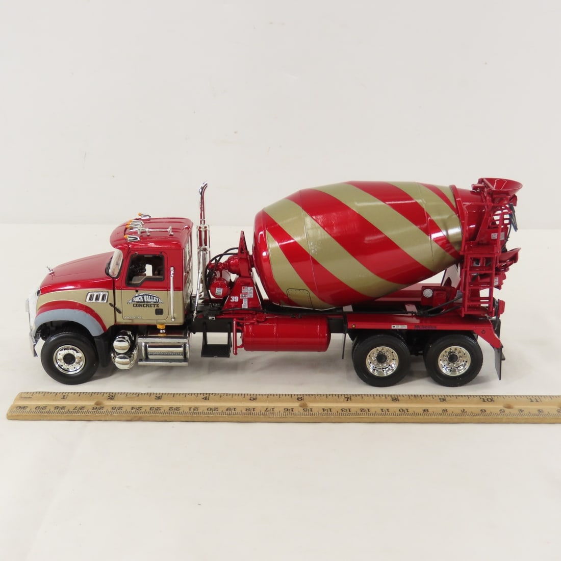 1st Gear Rock Valley Mack Granite MP Series Mixer - 2