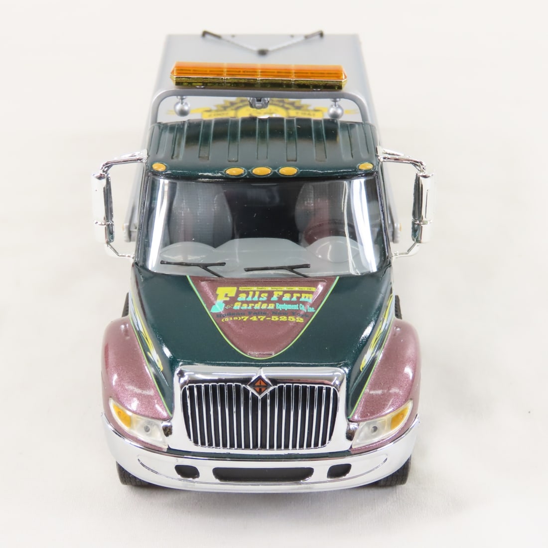 1st Gear Falls Farm INTL 4400 Slideback Carrier - 8