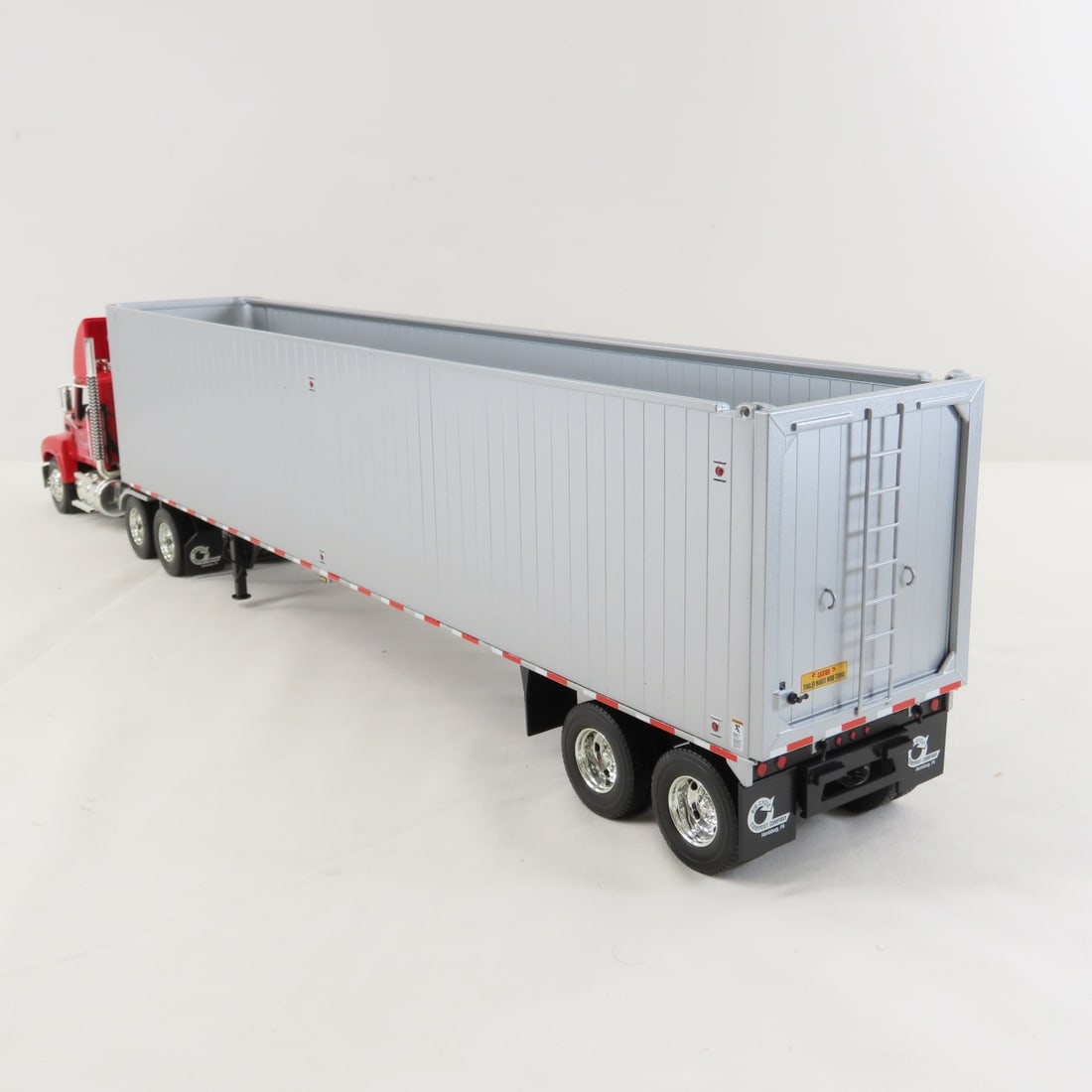 1st Gear Bio-Cycle Mack Pinnacle w/Tipper Trailer - 3