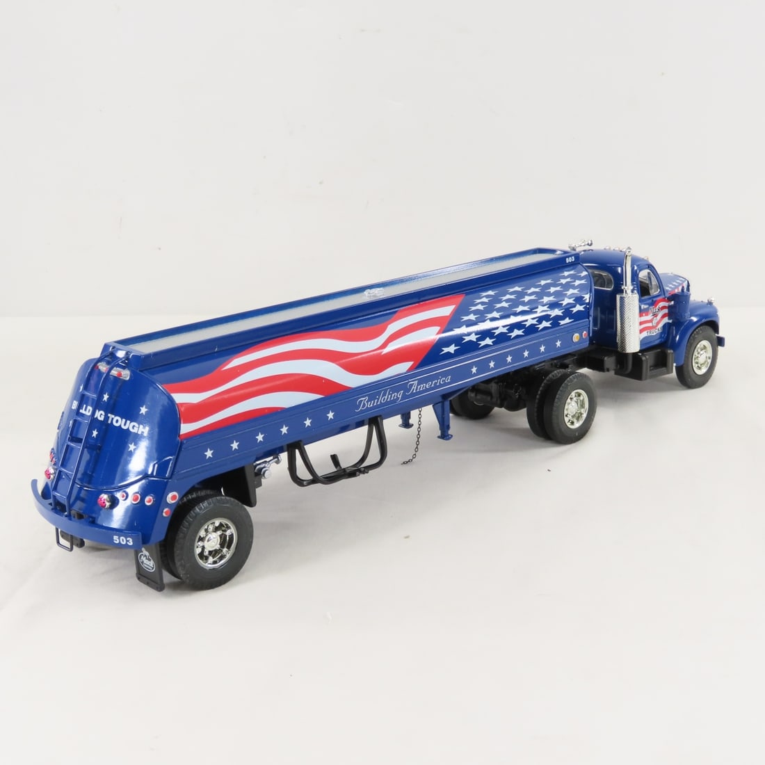1st Gear Building America Mack B-61 Tractor Tanker - 5