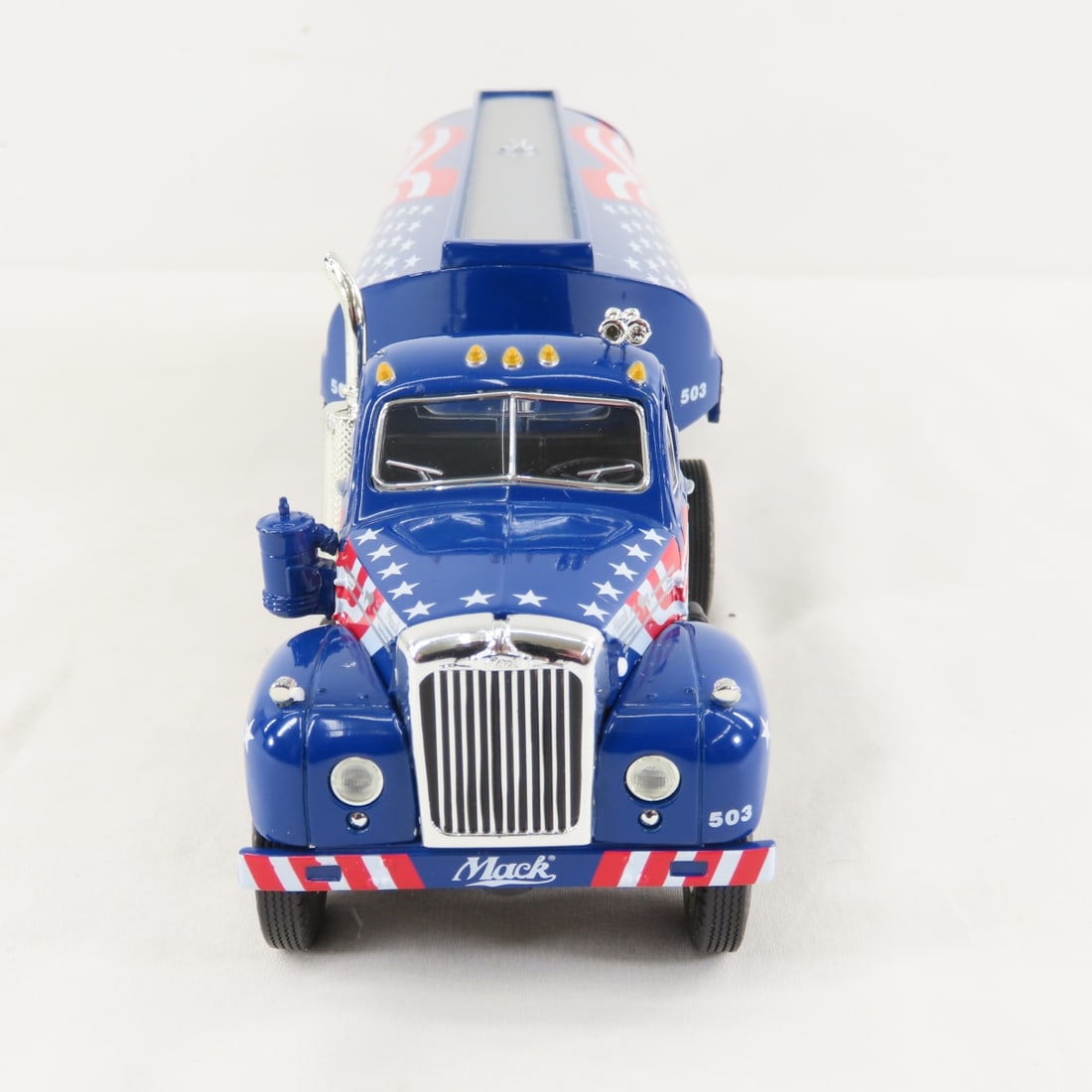 1st Gear Building America Mack B-61 Tractor Tanker - 8