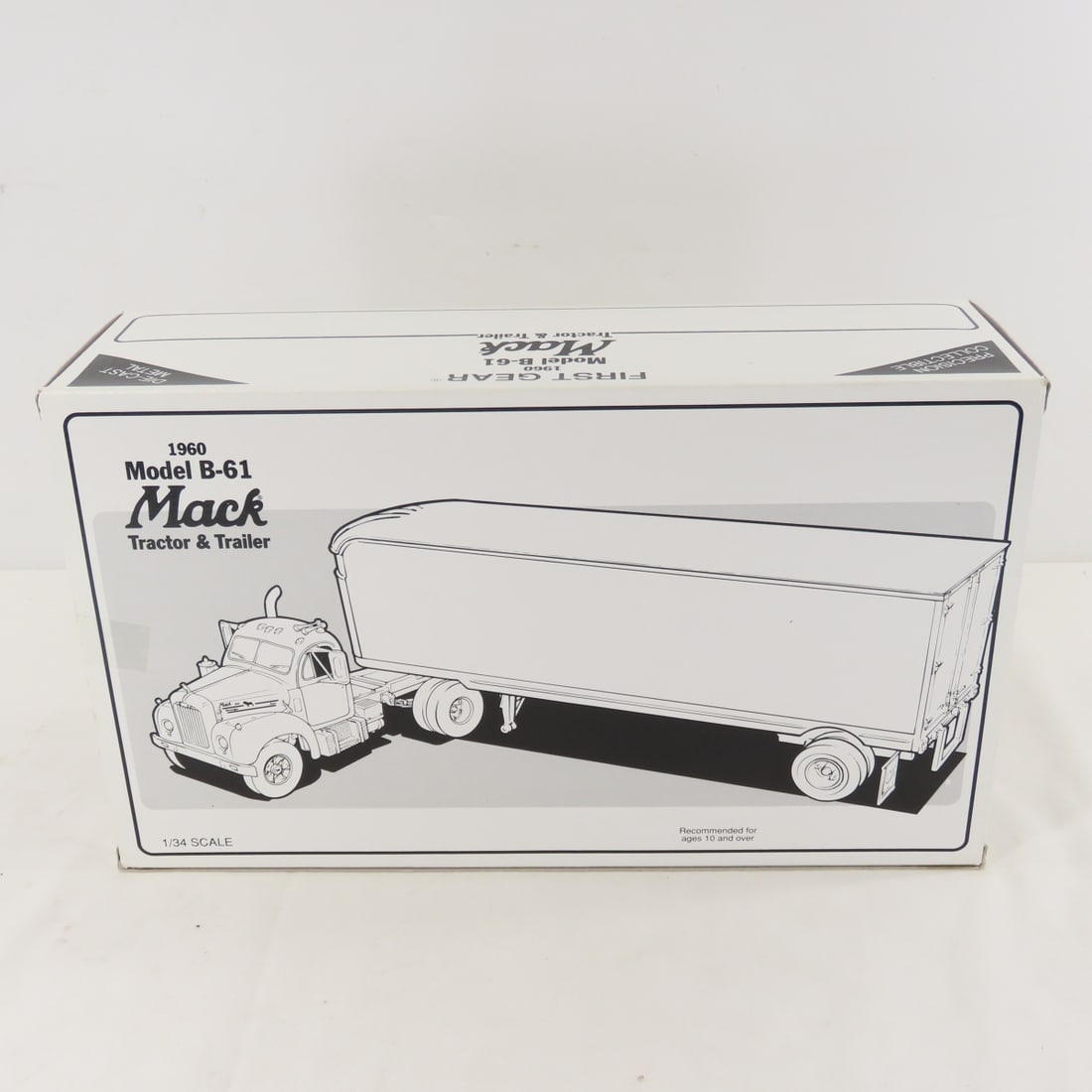 1st Gear 1:34 Mason-Dixon Mack B61 Tractor Trailer - 15