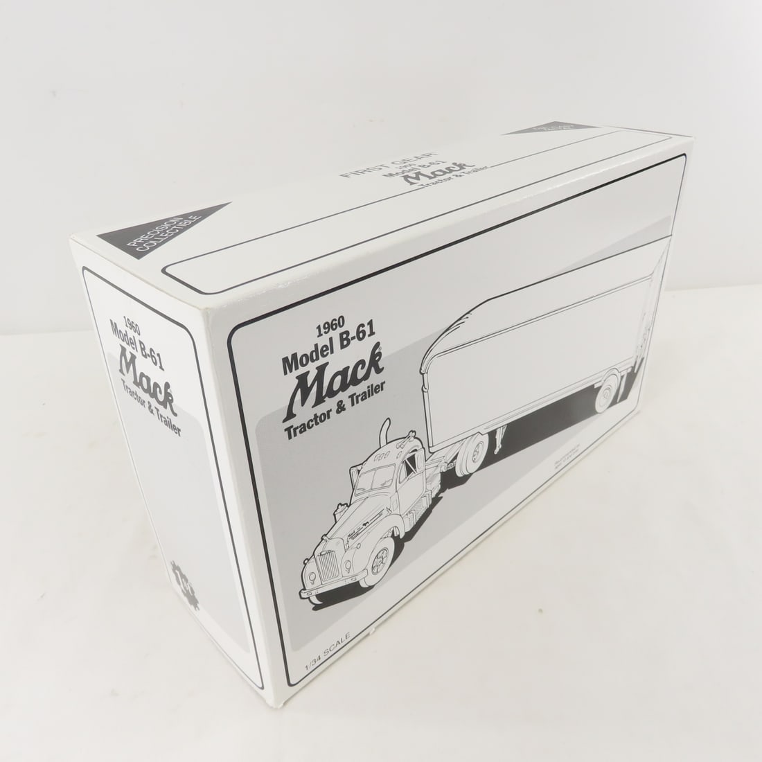 1st Gear 1:34 Chicago Mack B-61 Tractor Trailer - 14