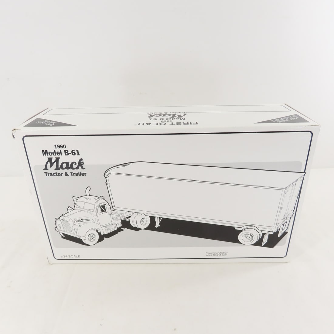 1st Gear 1:34 Chicago Mack B-61 Tractor Trailer - 15