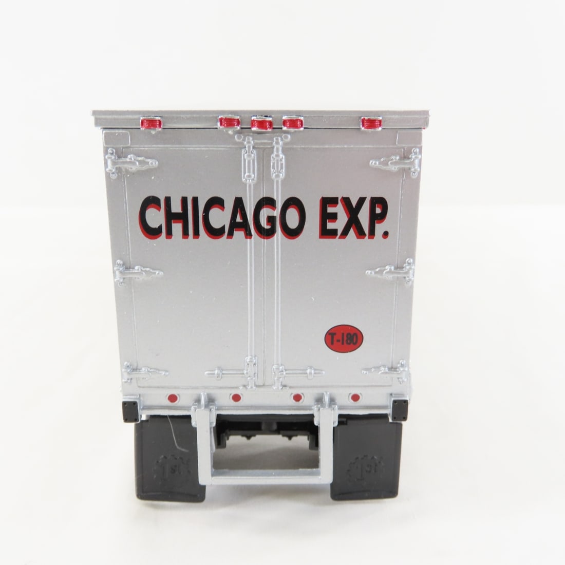 1st Gear 1:34 Chicago Mack B-61 Tractor Trailer - 4