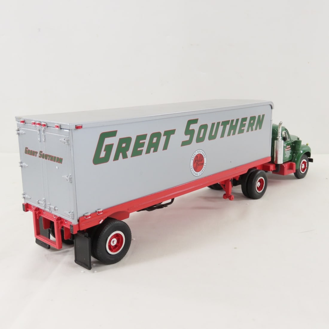 1st Gear Great Southern Mack B-61 Tractor Trailer - 5