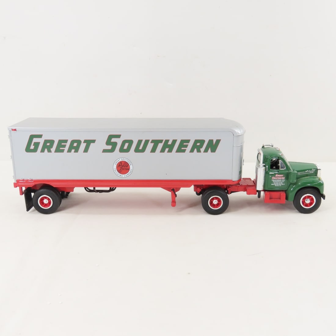 1st Gear Great Southern Mack B-61 Tractor Trailer - 6