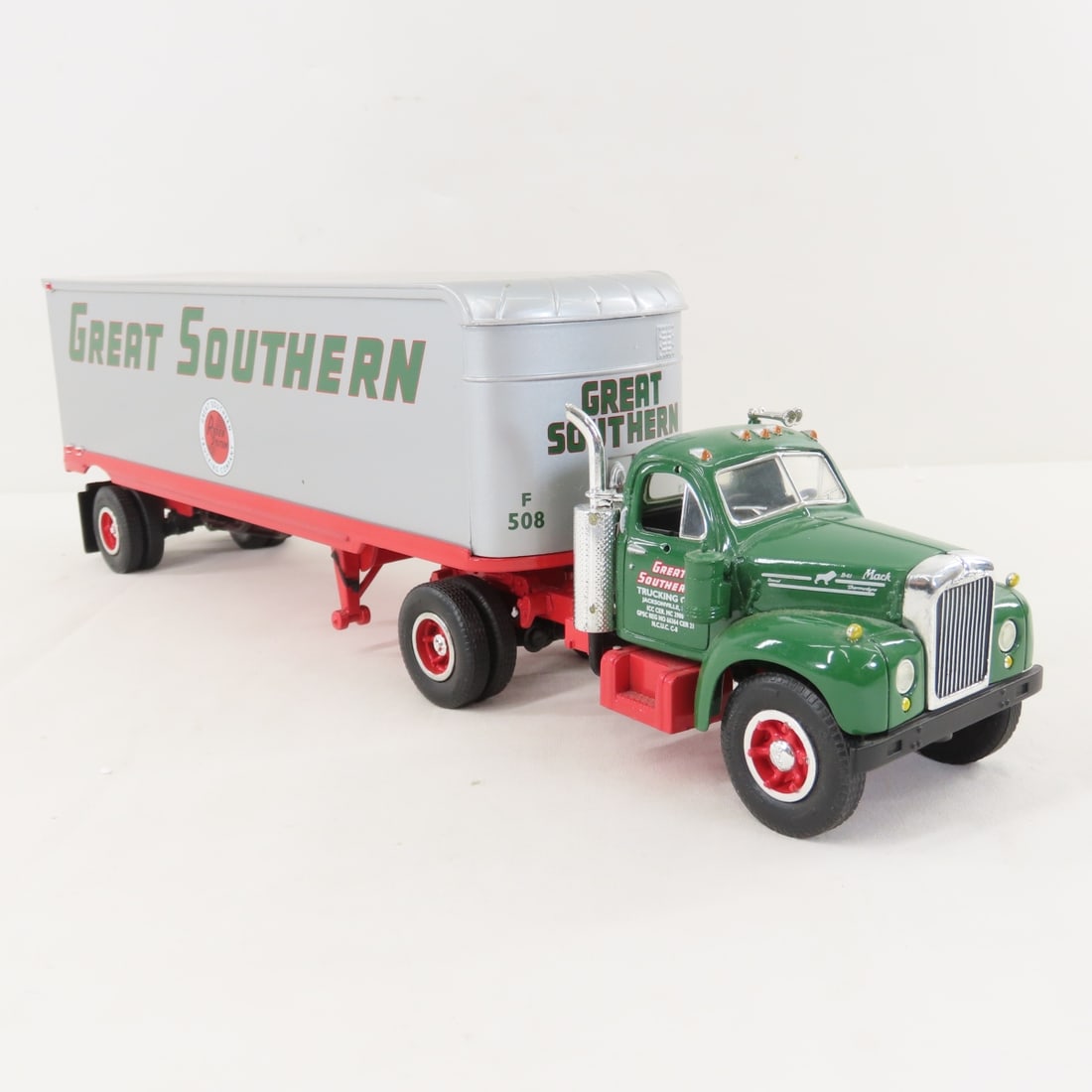 1st Gear Great Southern Mack B-61 Tractor Trailer - 7