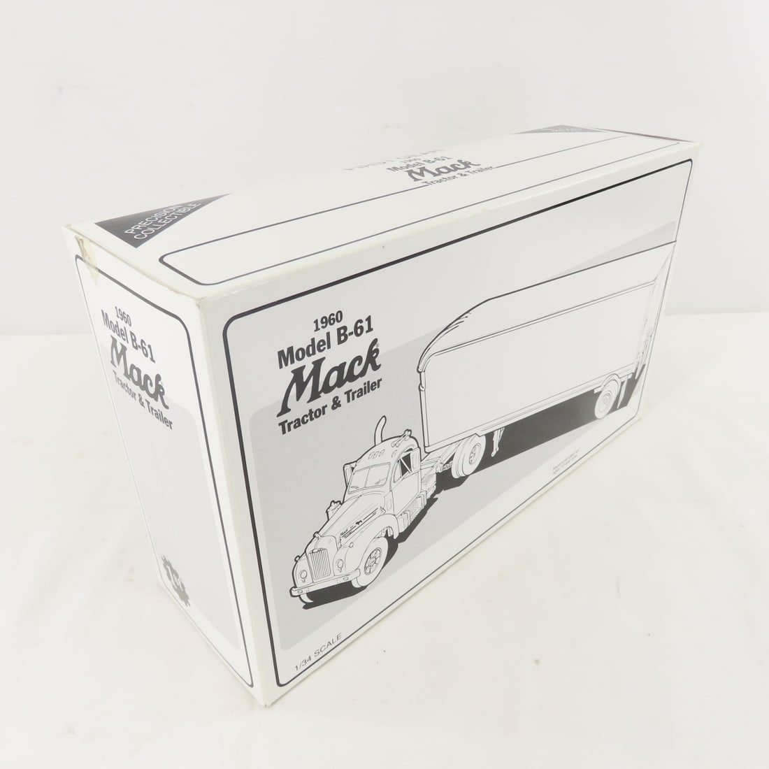 1st Gear 1:34 Grapette Mack B-61 Tractor Trailer - 13