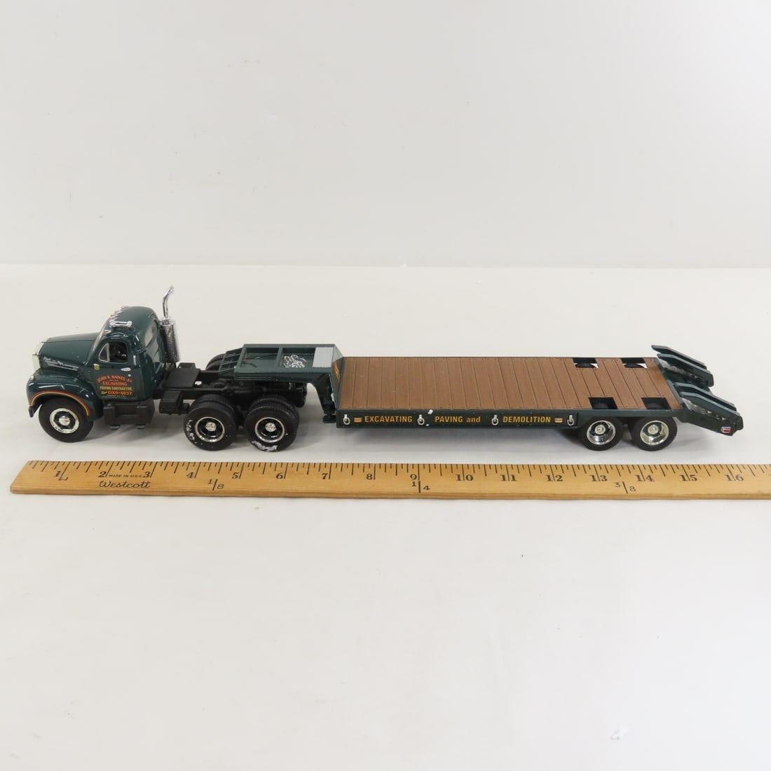 1st Gear 1:34 J. Haines Mack B-61 Tractor Trailer - 2