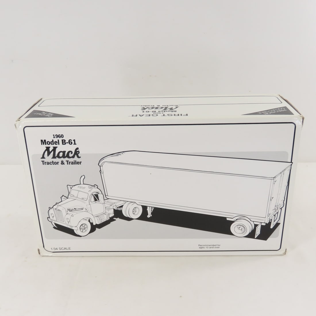 1st Gear 1:34 Coles Exp Mack B-61 Tractor Trailer - 15