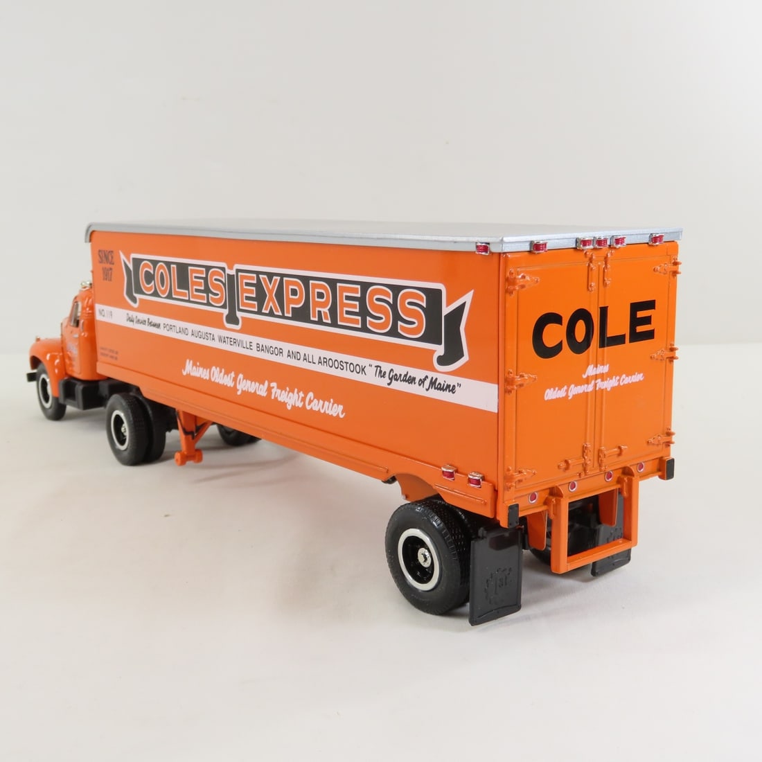 1st Gear 1:34 Coles Exp Mack B-61 Tractor Trailer - 3