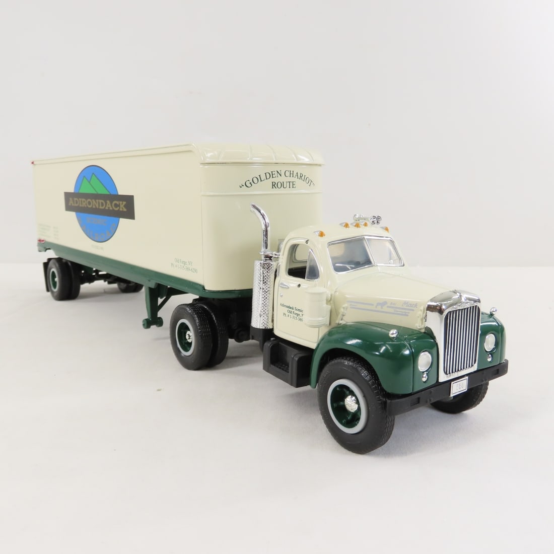 1st Gear 1:34 Adirondack Mack B-61 Tractor Trailer - 7