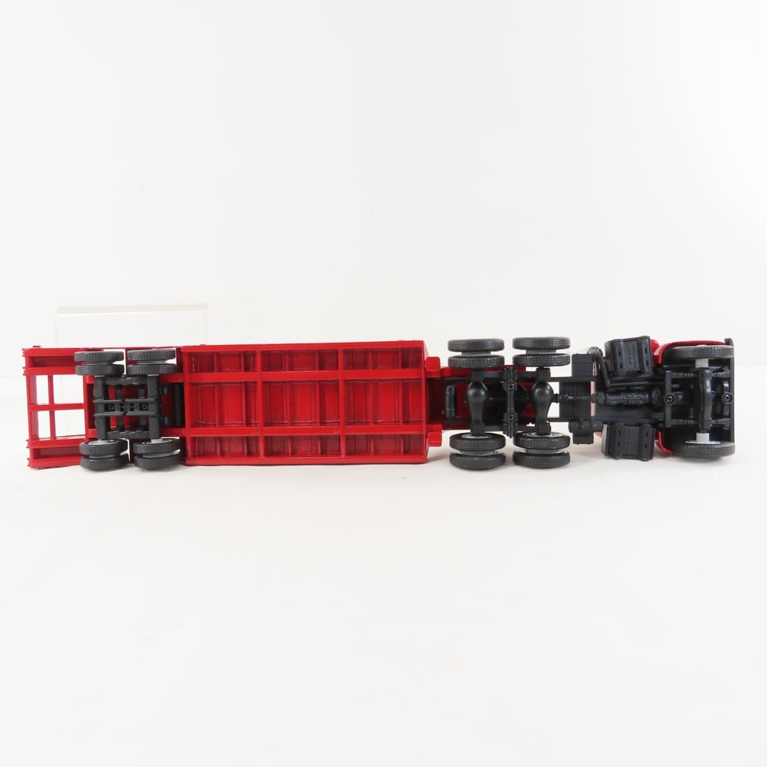 1st Gear 1:34 Dallas Mavis Mack B-61 Tractor - 10