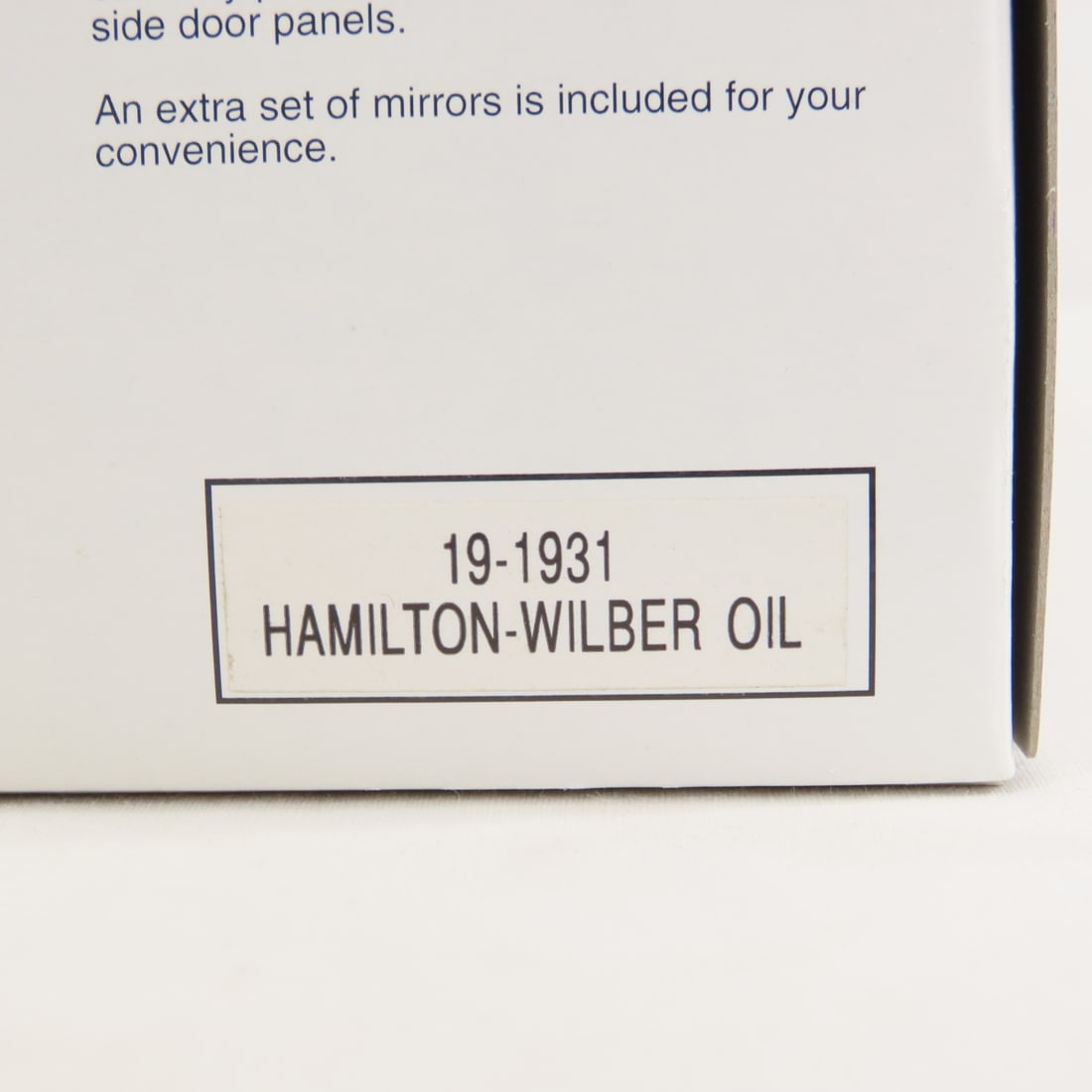 1st Gear 1:34 Hamilton Oil 1953 White 3000 Tractor - 10