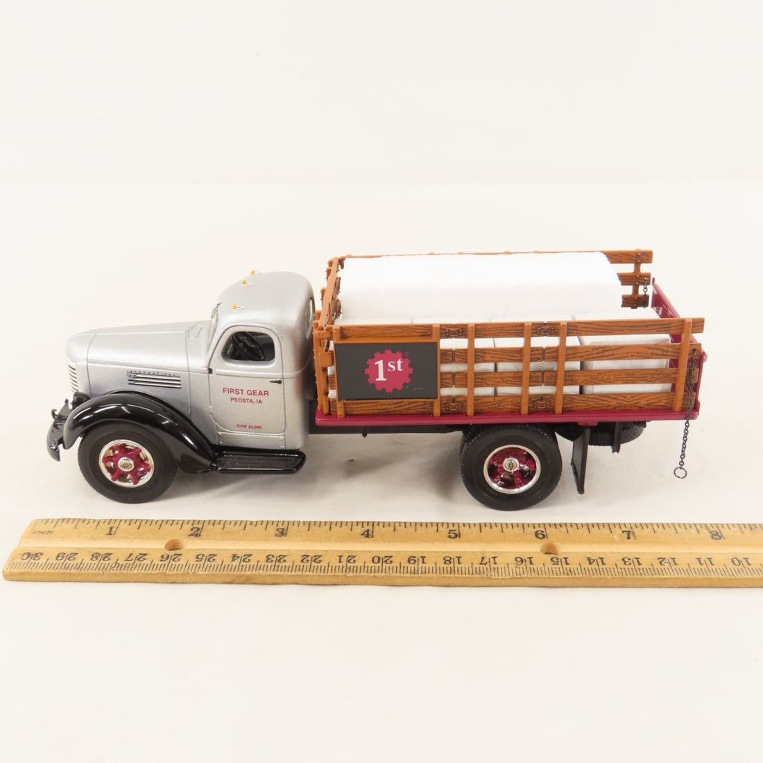 1st Gear 1:34 Scale INTL KB-8 Stake Truck - 2