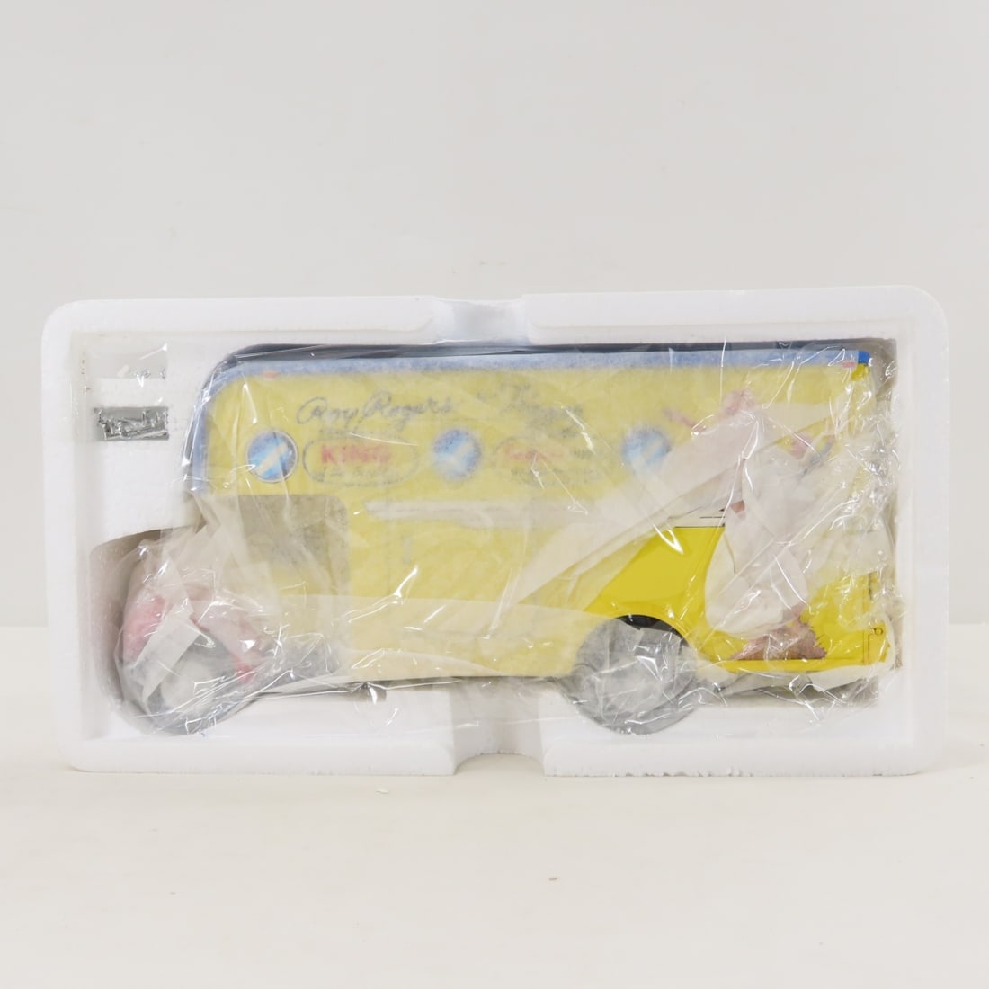 1st Gear 1:34 Roy Rogers 1960 Mack Moving Trailer - 2