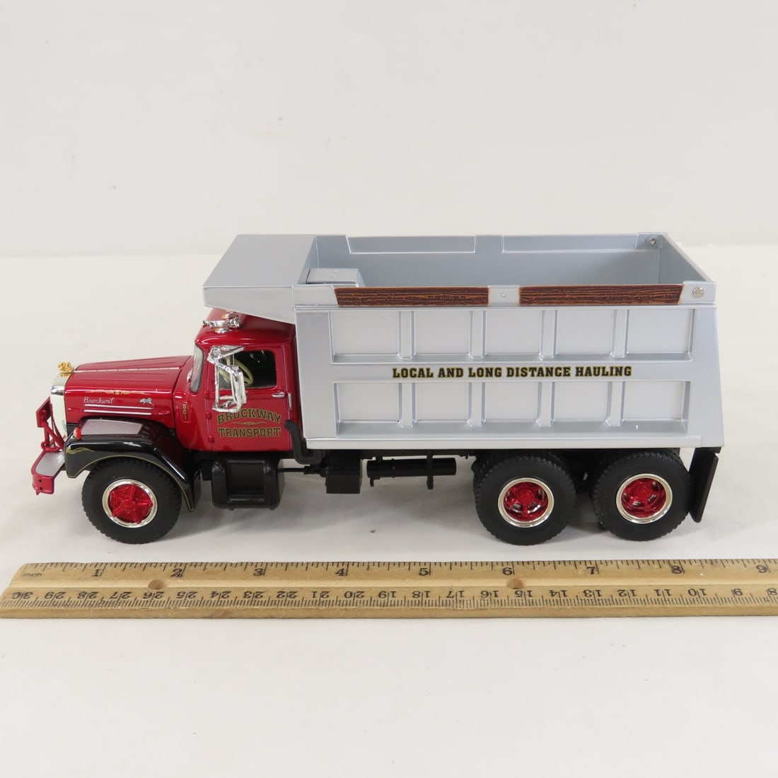 1st Gear 1:34 Brockway Heavy Duty Dump Truck - 2