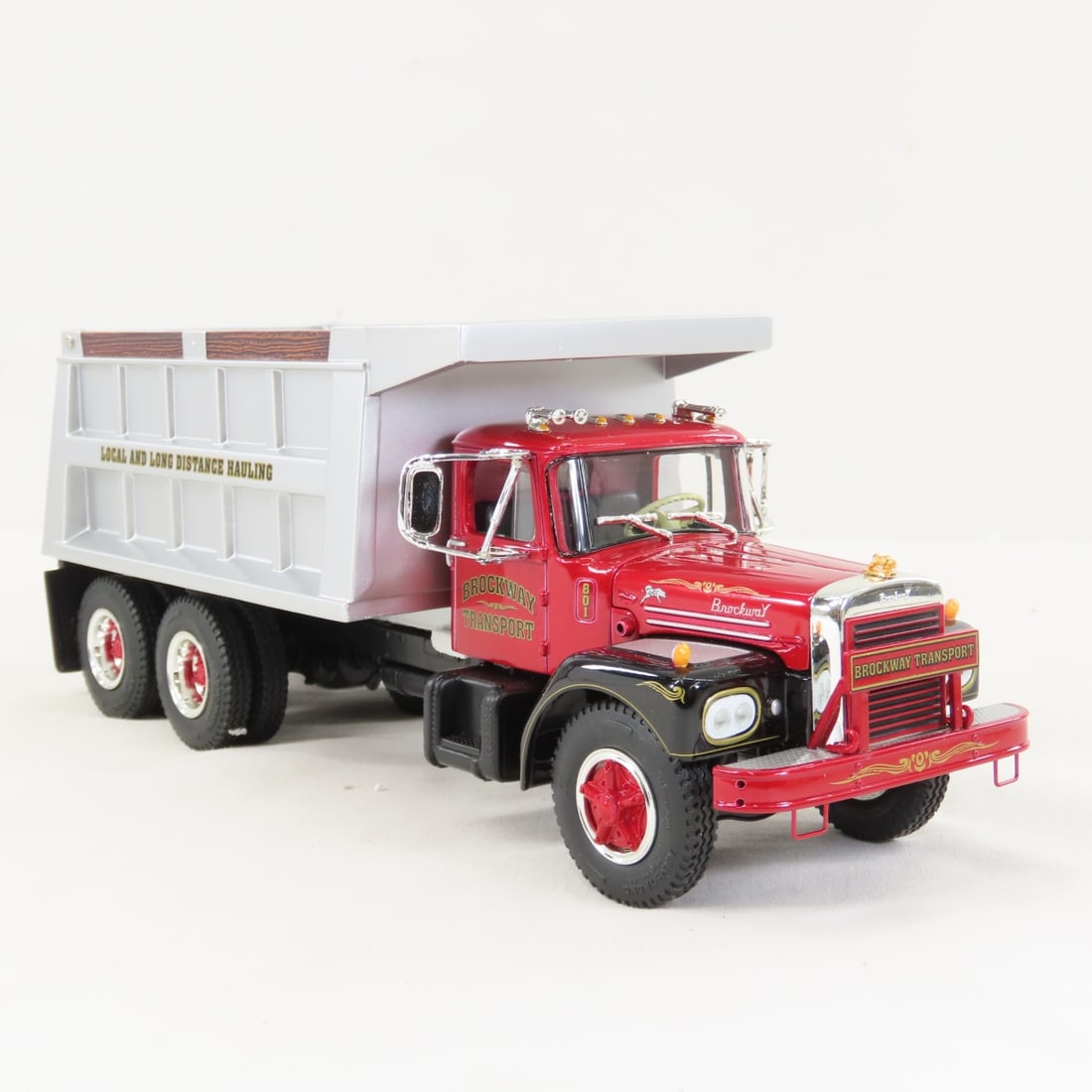 1st Gear 1:34 Brockway Heavy Duty Dump Truck - 7