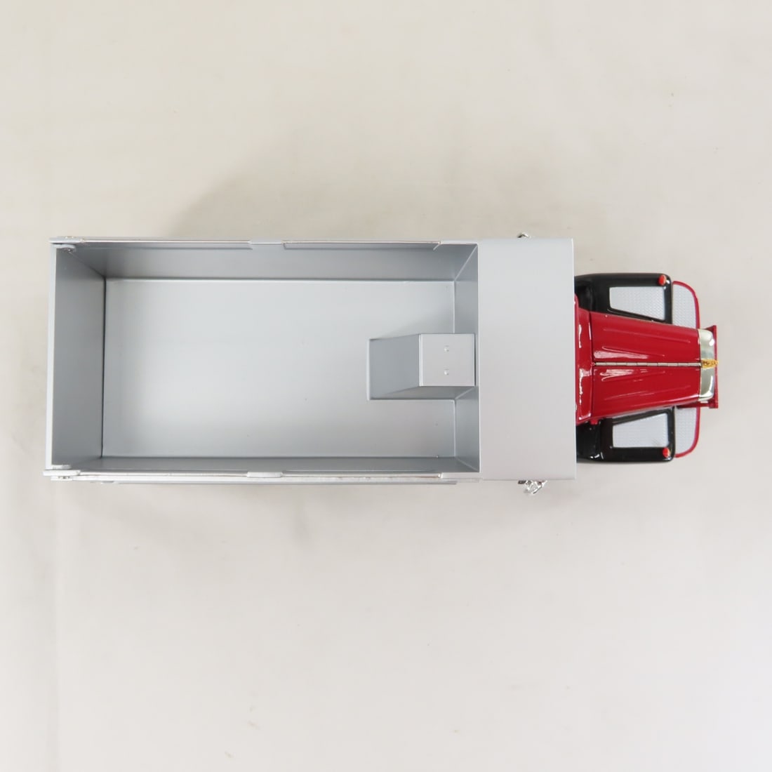 1st Gear 1:34 Brockway Heavy Duty Dump Truck - 9