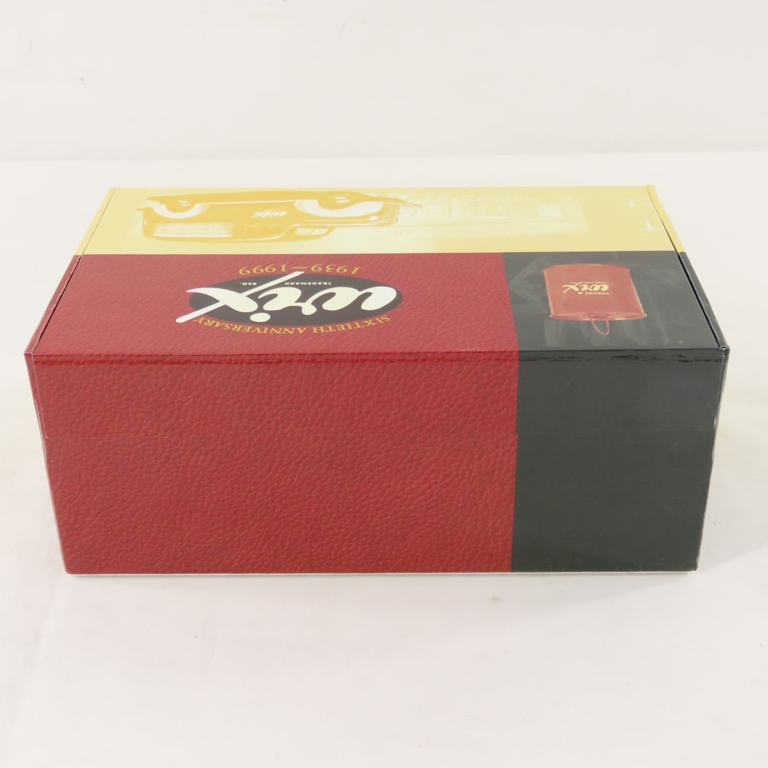 1st Gear 1:34 Wix 1939 Chevy Panel Truck Bank - 15