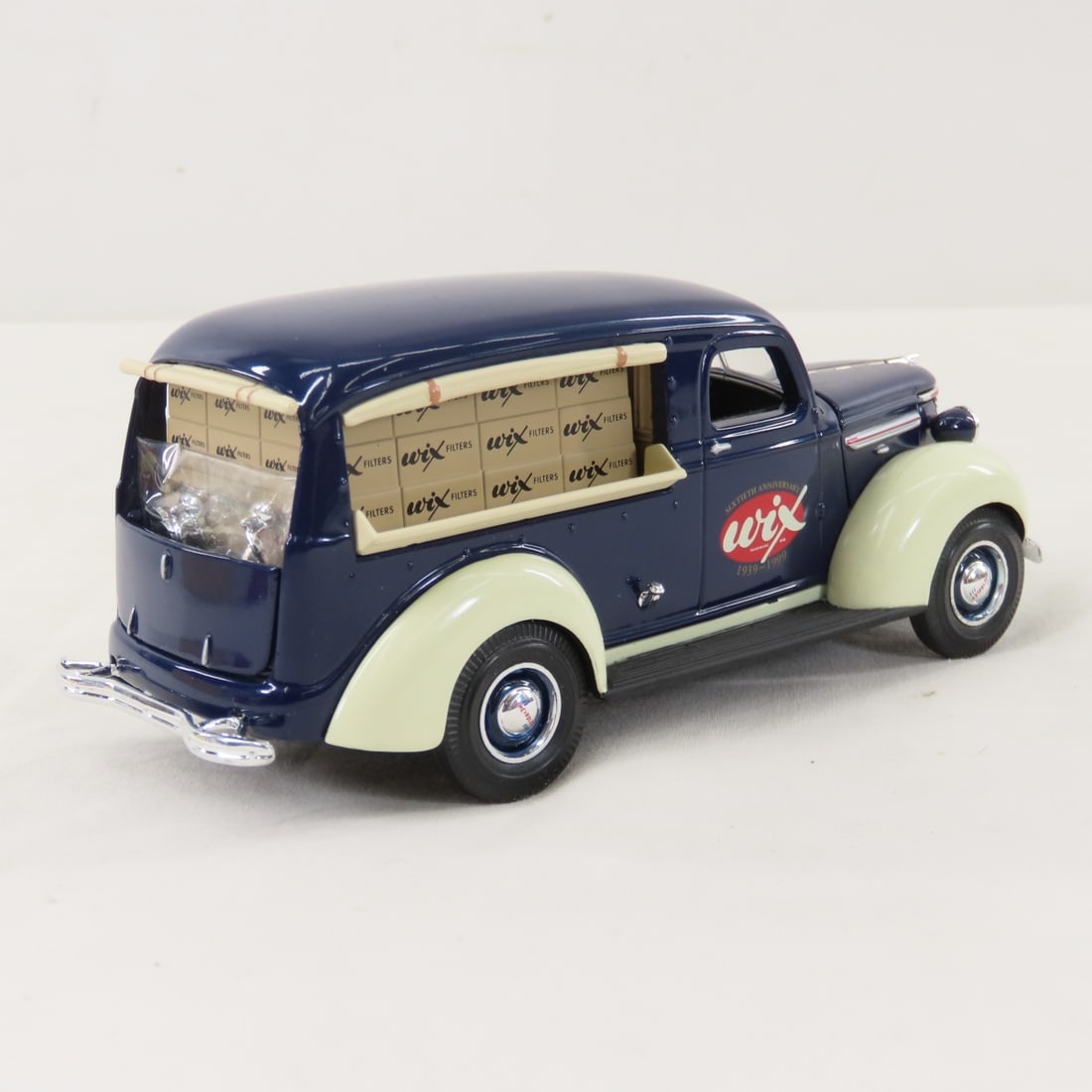 1st Gear 1:34 Wix 1939 Chevy Panel Truck Bank - 5