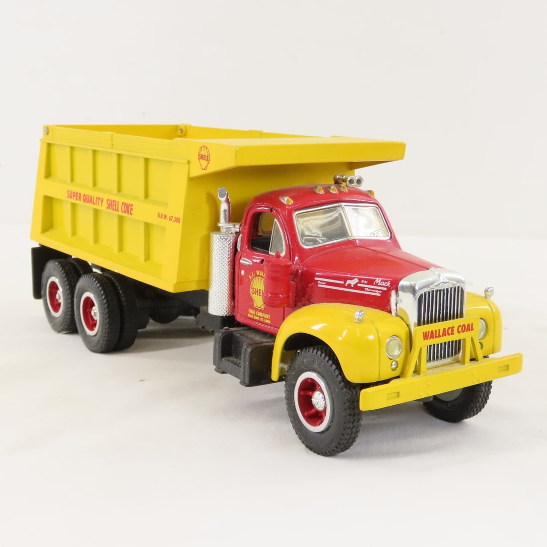 1st Gear 1:34 Scale Shell Coke Dump Truck - 7