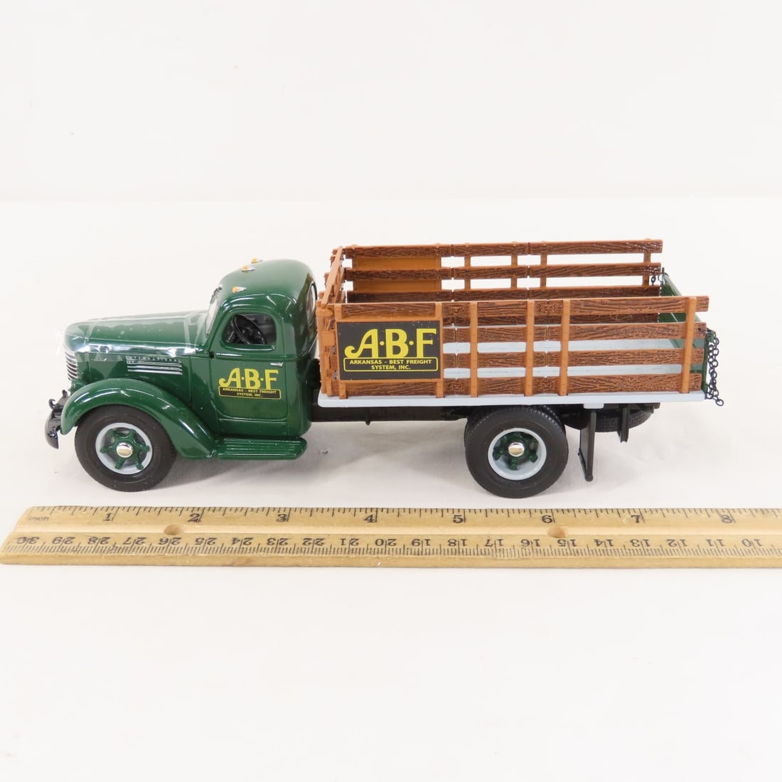 1st Gear 1:34 INTL AB Freight KB Stake Truck - 2