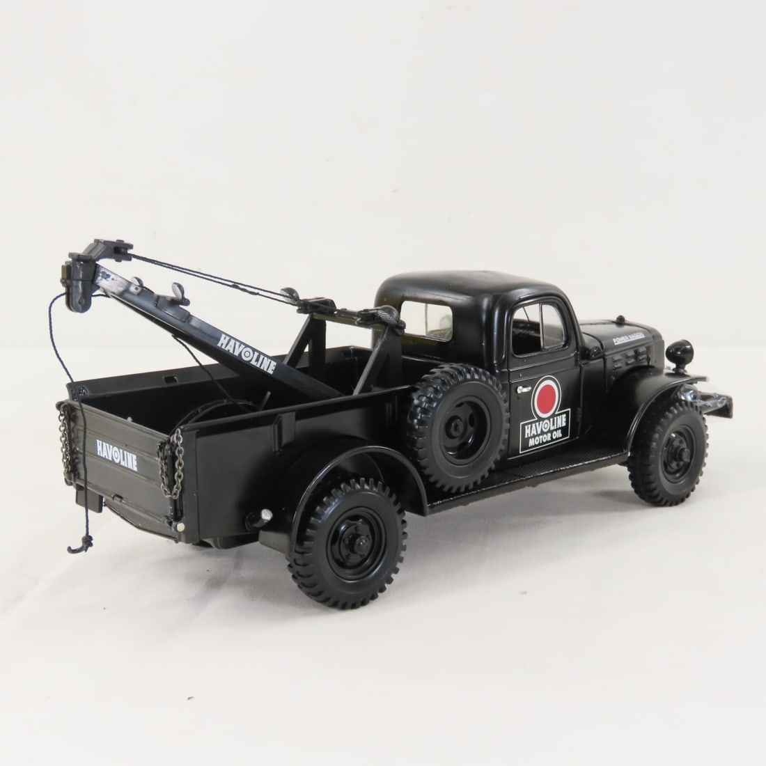 ERTL 1:25 Havoline 1946 Dodge Power Wagon - 5