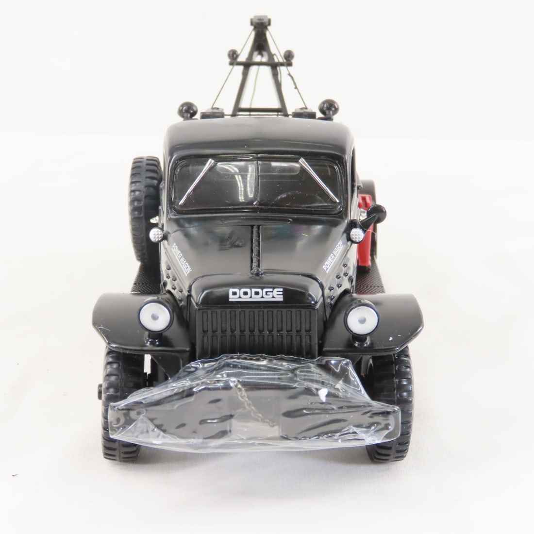 ERTL 1:25 Havoline 1946 Dodge Power Wagon - 8
