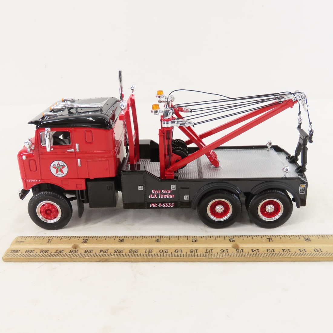 1st Gear Texaco 1953 Kenworth Bull-Nose Tow Truck - 2