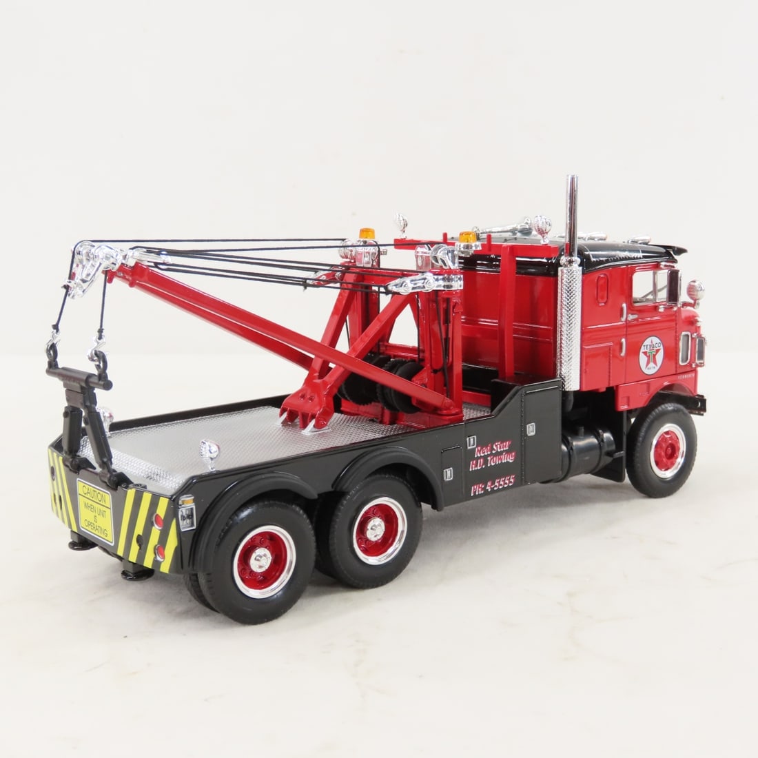 1st Gear Texaco 1953 Kenworth Bull-Nose Tow Truck - 5
