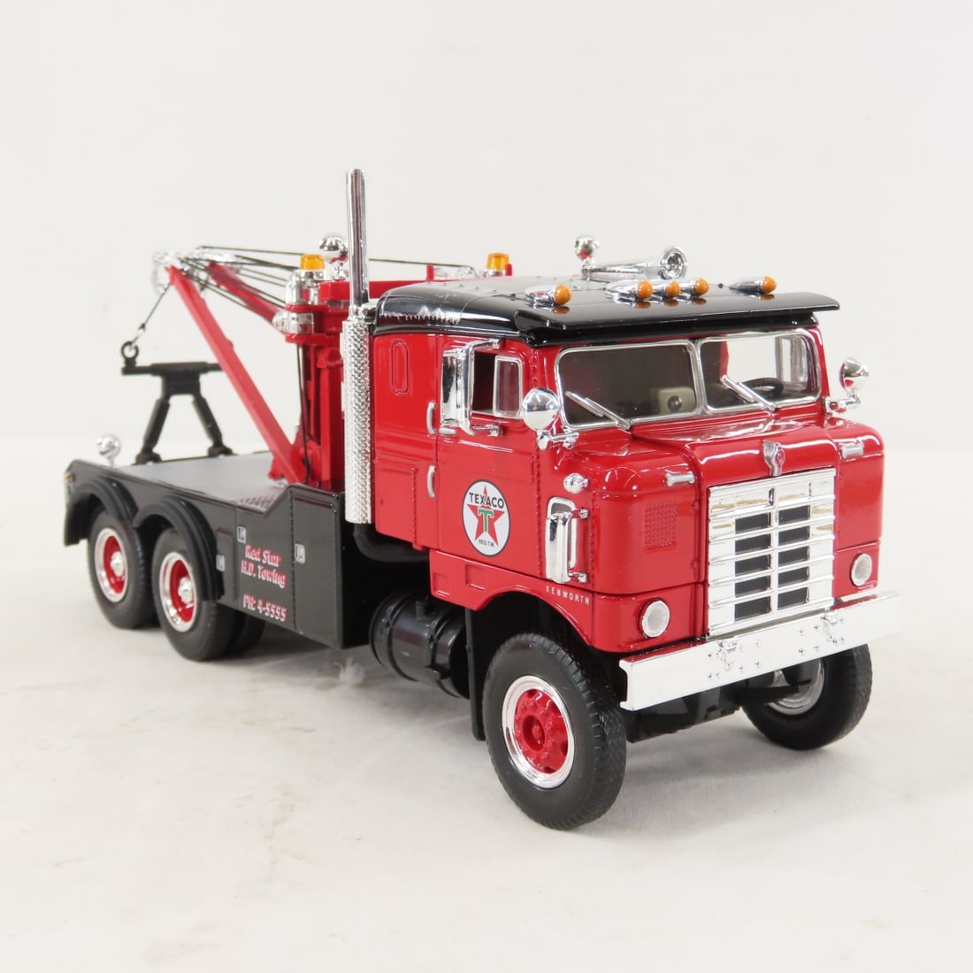 1st Gear Texaco 1953 Kenworth Bull-Nose Tow Truck - 7