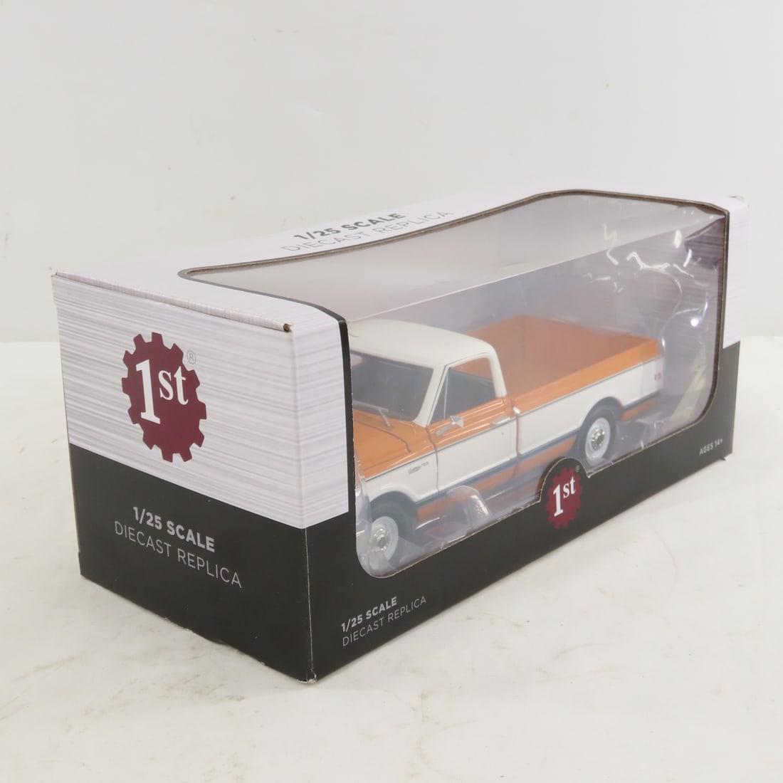 1st Gear 1:25 Chevrolet C-10 Orange Pickup Truck - 2