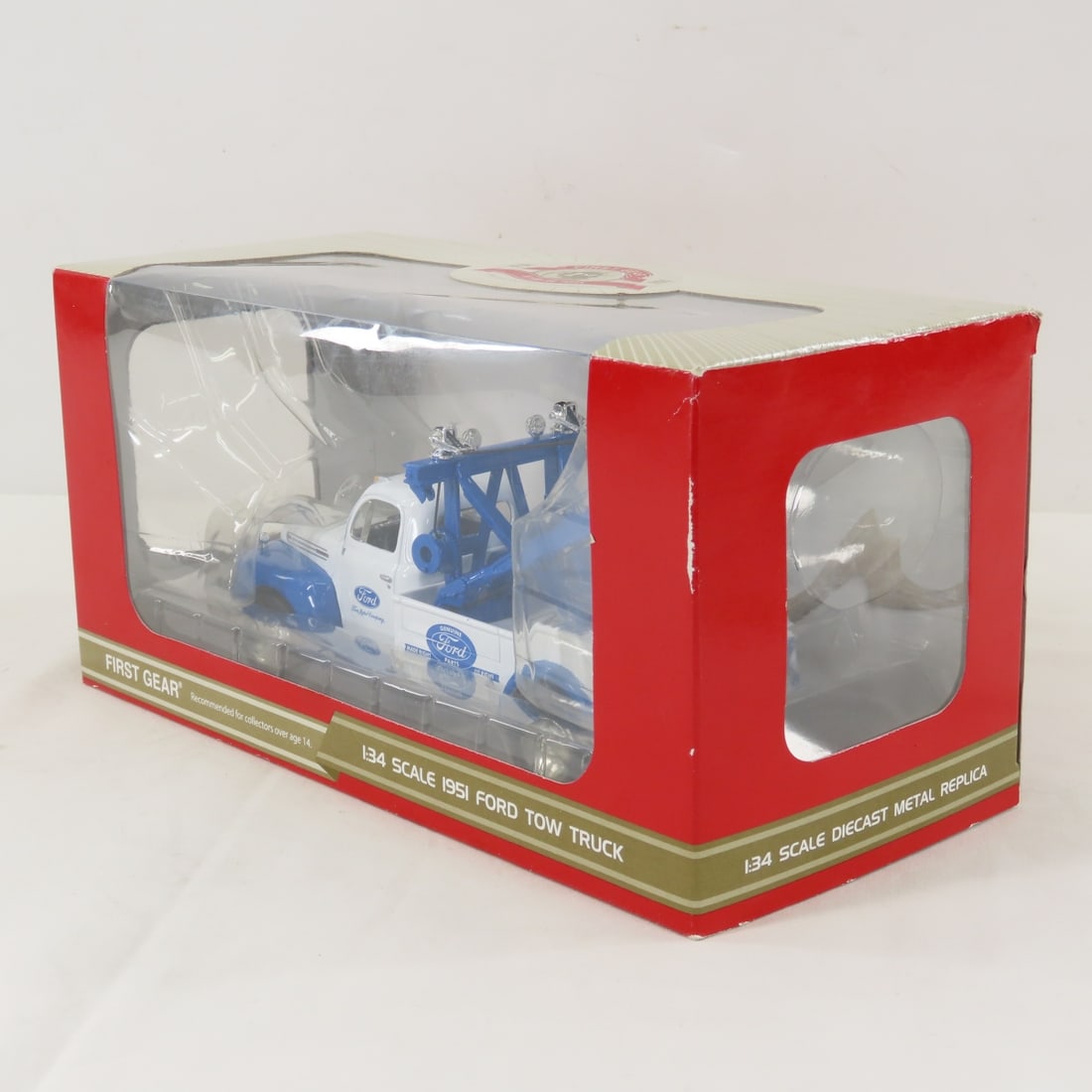 1st Gear 1:34 1951 Ford Motor Co. Tow Truck - 6
