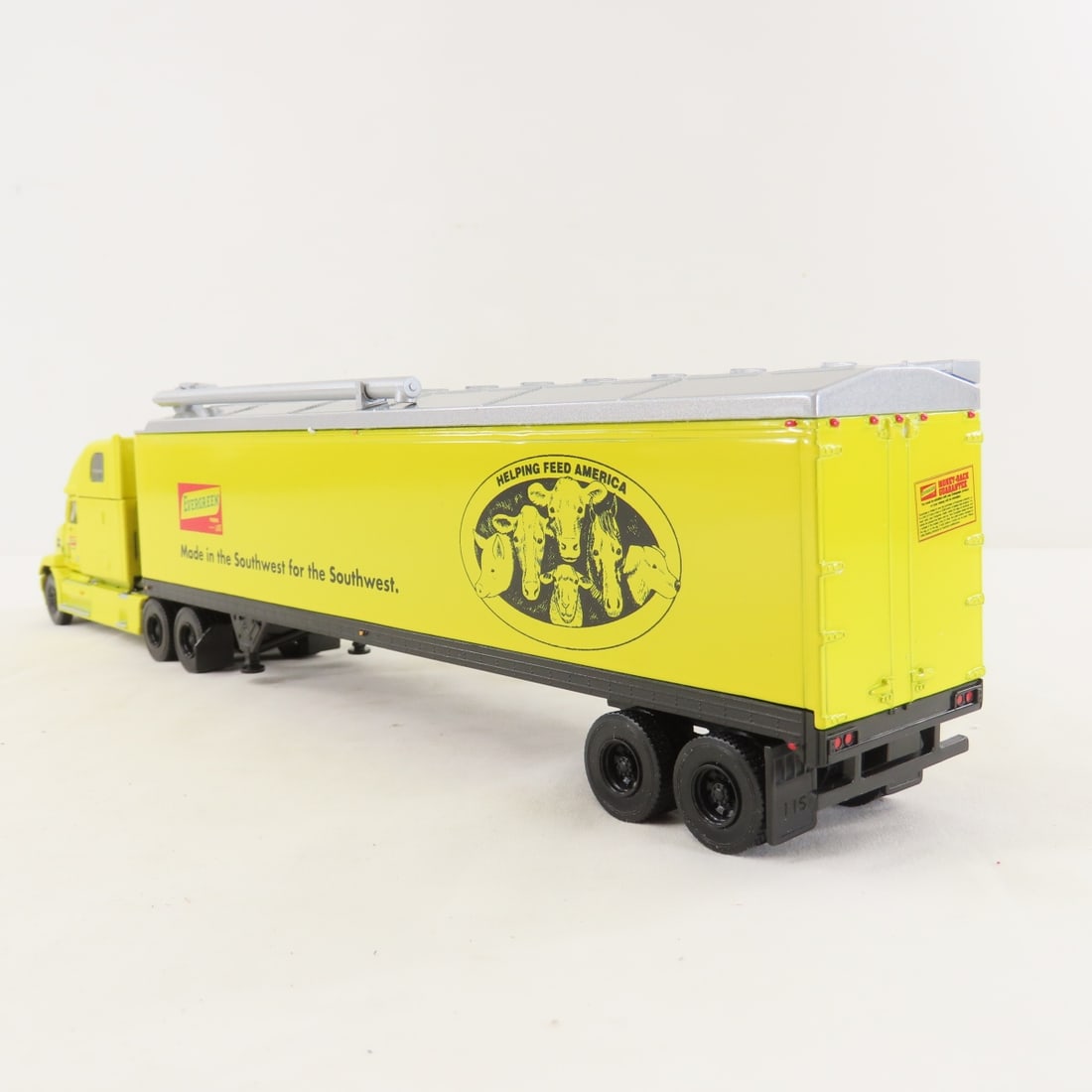 1st Gear 1:54 Evergreen Feeds Tractor & Trailer - 3