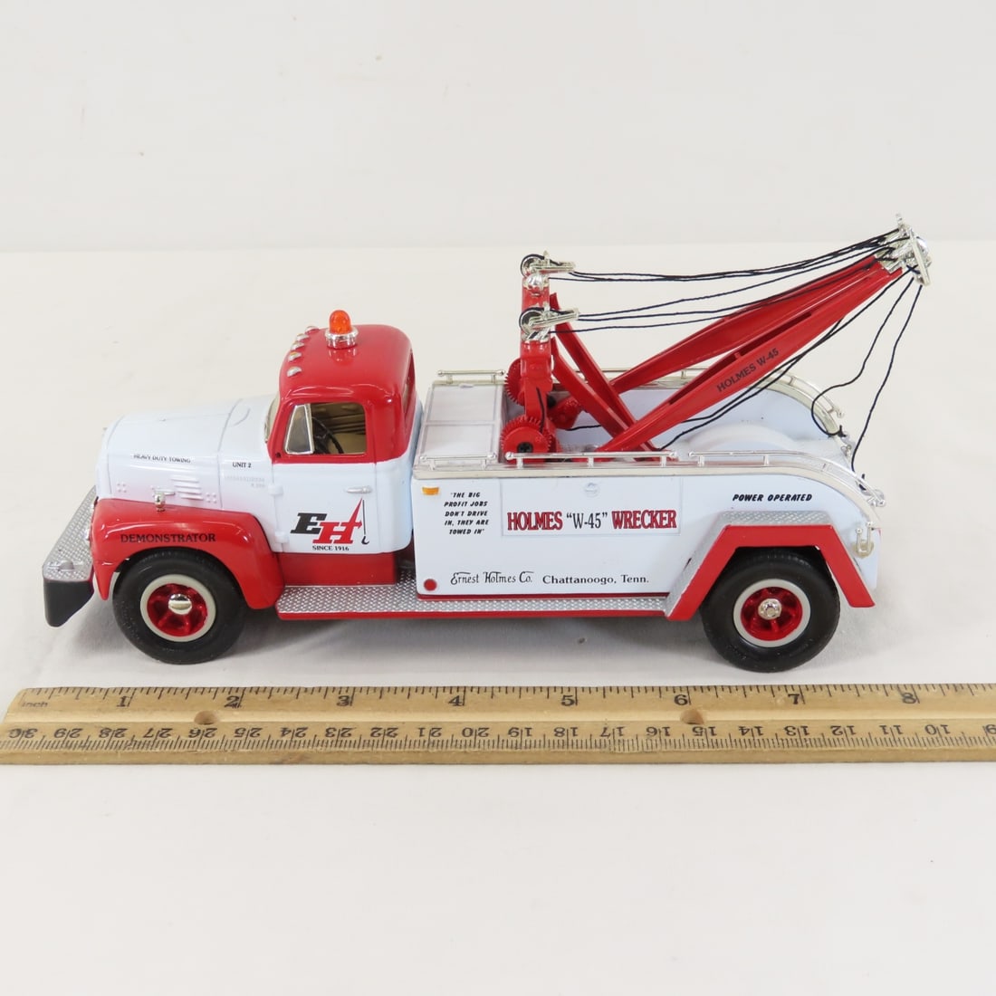 1st Gear Holmes Wrecker 1957 INTL R200 Tow Truck - 2