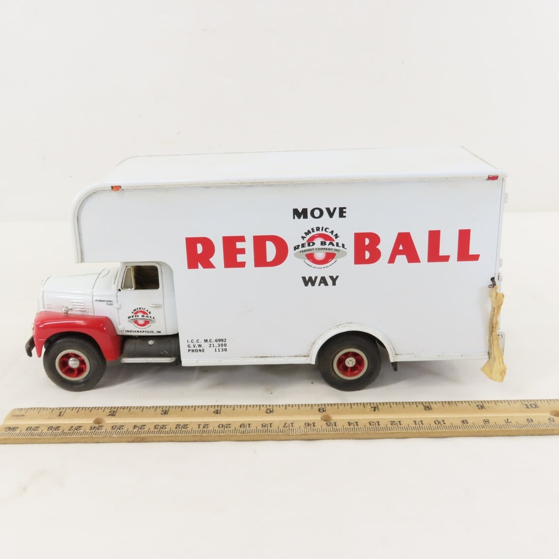 1st Gear Am. Red Ball 1957 INTL R200 w/Moving Van - 2